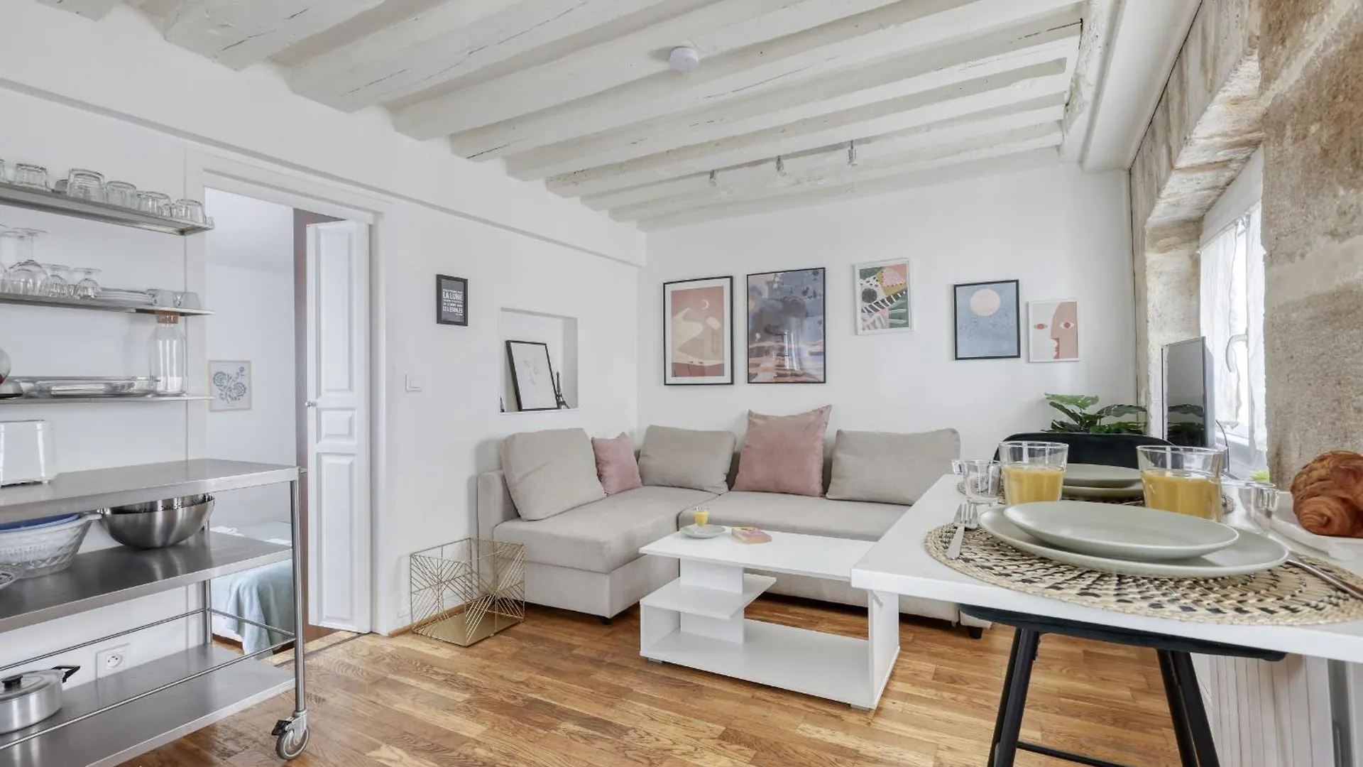 Warm & Cozy T2 In The Heart Of 02 Apartment *